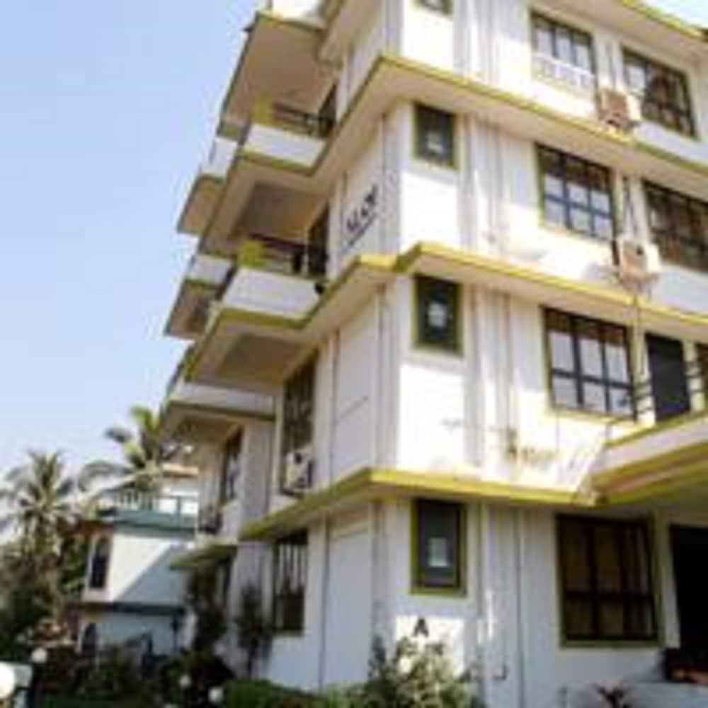 Alor Holiday Resort Calangute Exteriör bild