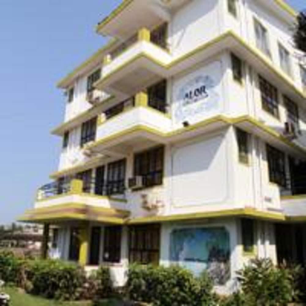 Alor Holiday Resort Calangute Exteriör bild